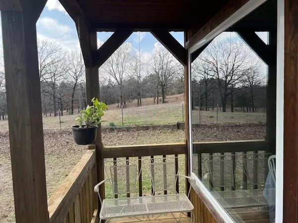 Booneville, AR 72927,973 Todd Rd