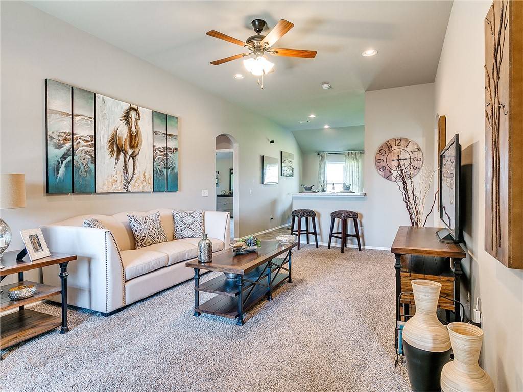 Elkins, AR 72727,494 Saydi St