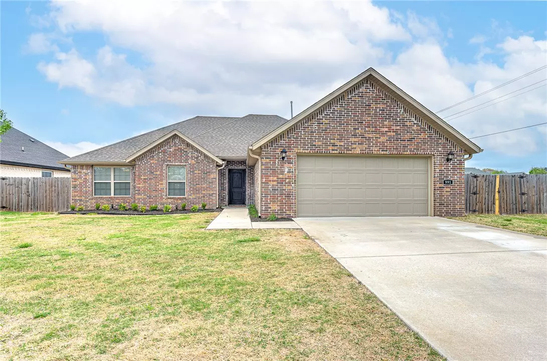 Centerton, AR 72719,991 Bob Glen Cir