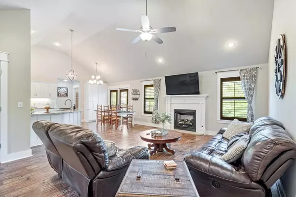 Bella Vista, AR 72714,13 Shropshire Dr