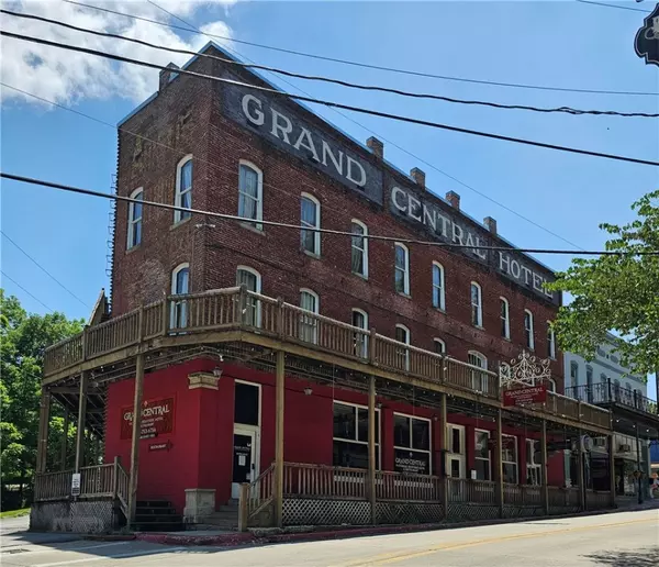 Eureka Springs, AR 72632,37 Main St