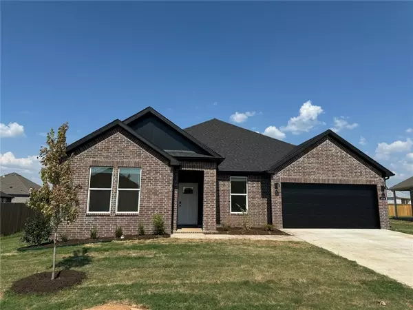 318 N Anser Bnd, Farmington, AR 72730