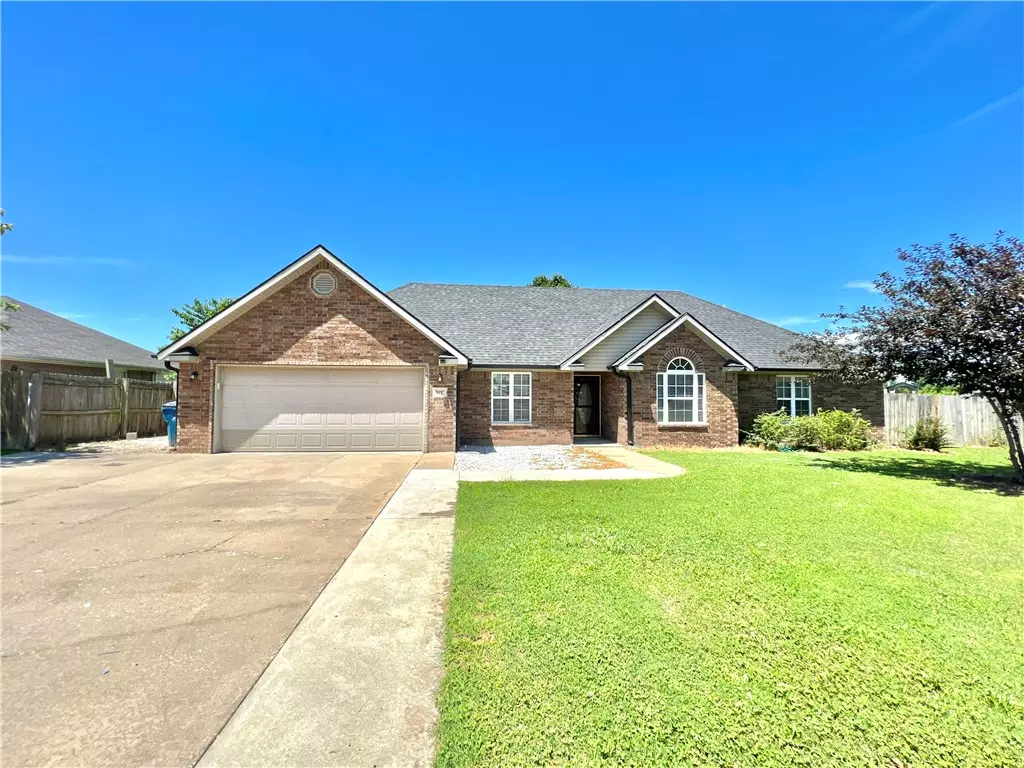 Pea Ridge, AR 72751,900 Todd Cir