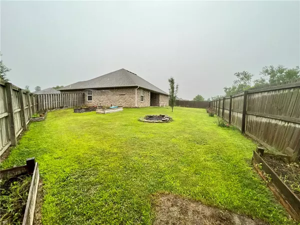 Centerton, AR 72719,480 Kate Dr