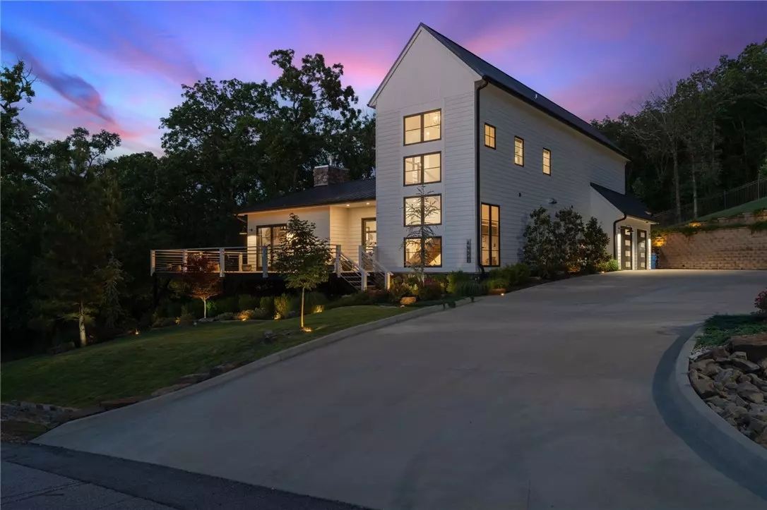 Fort Smith, AR 72903,4909 Oak Hollow Dr