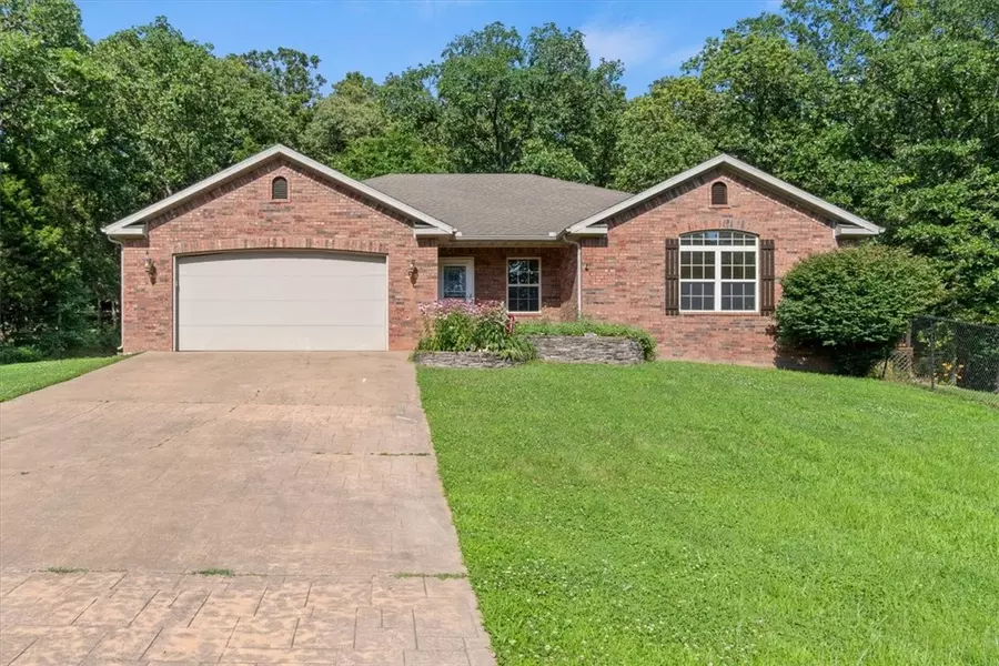 352 Madison 7343, Huntsville, AR 72740