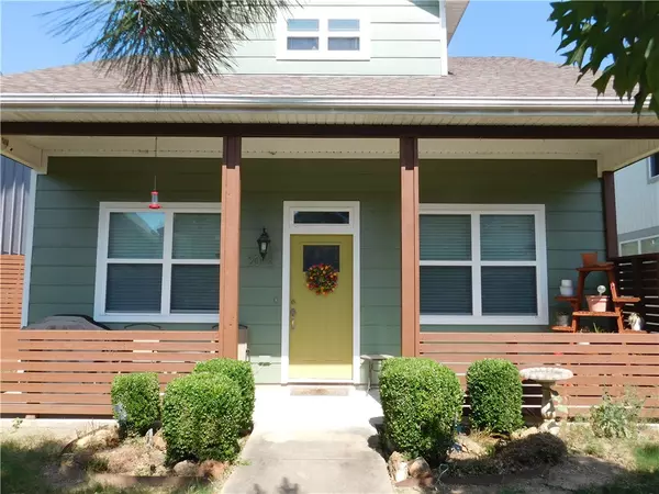 Fayetteville, AR 72701,2012 Florida