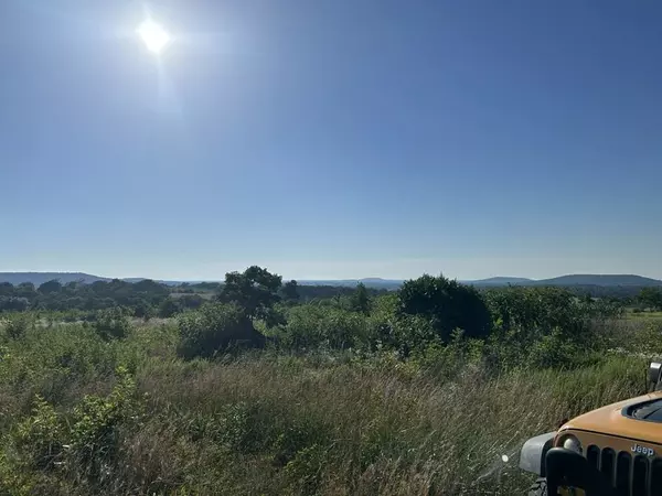 Lincoln, AR 72744,21428 Highway 62