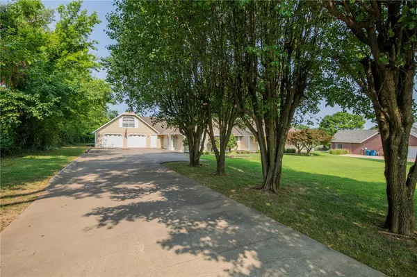 Bentonville, AR 72712,512 SW O St