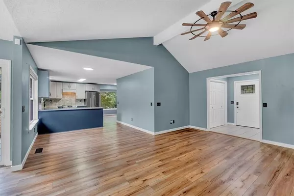 Bella Vista, AR 72714,21 Tibberton Circle Dr