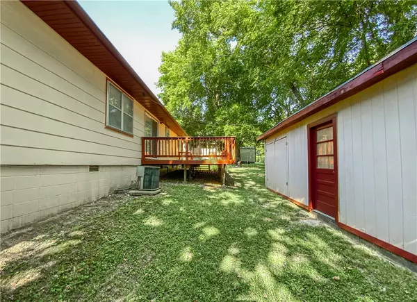 Flippin, AR 72634,613 Park St