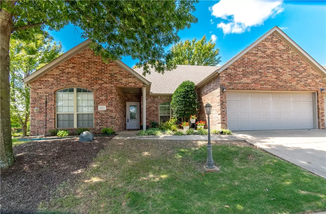 Fayetteville, AR 72703,4211 Meadow View Dr