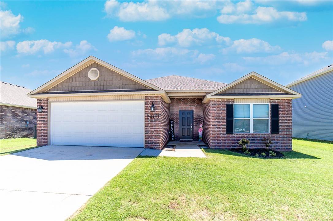 2400 E Fennec St, Siloam Springs, AR 72761