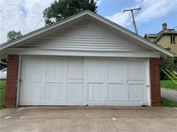 Fort Smith, AR 72901,523 N 7th St