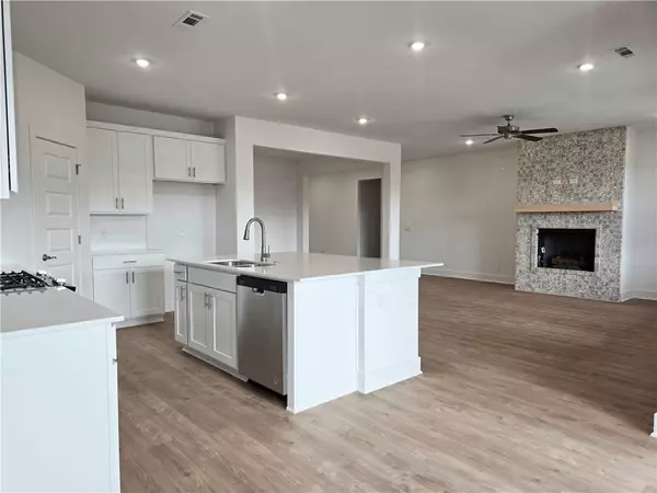 Fayetteville, AR 72701,3030 S Cobalt Ave