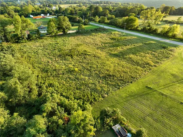 Winslow, AR 72959,55 Ac. N Devils Den Rd