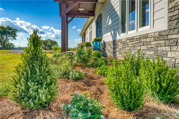 Peel, AR 72668,675 Mc 8043