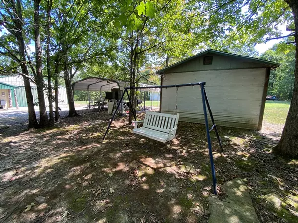 Berryville, AR 72616,2242 County Road 939