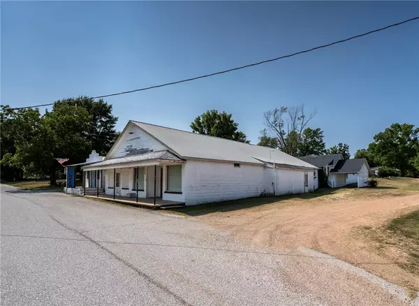 Kansas, OK 74347,450 Main St