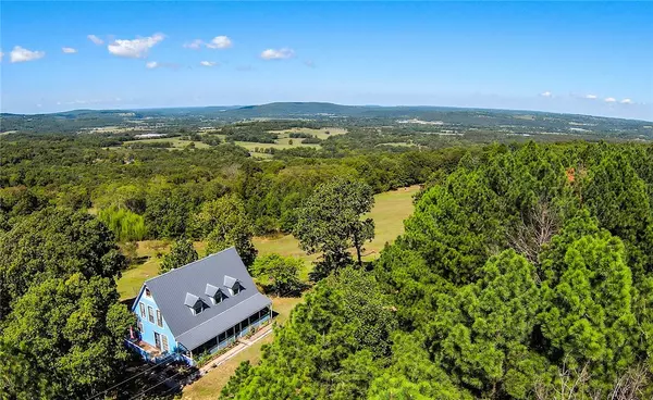 Canehill, AR 72717,18775 Begonia Rd