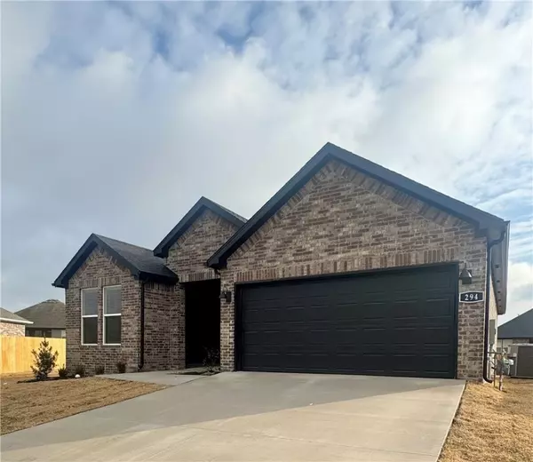 294 N Anser Bnd, Farmington, AR 72730