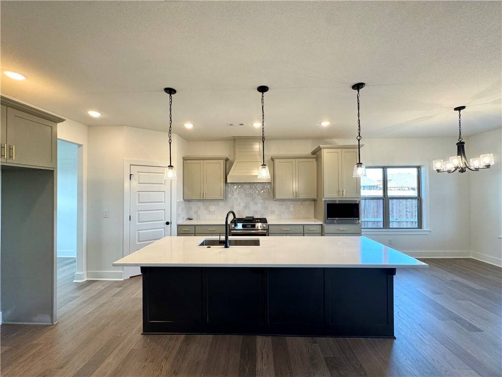 Bentonville, AR 72713,4501 SW Elderwood St