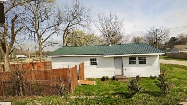 310 Mitchell Ave, Lincoln, AR 72744