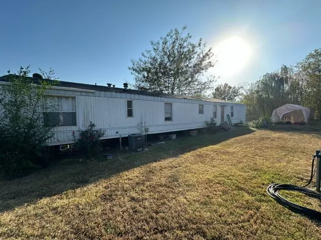 Summers, AR 72769,20781 Burgess Ln