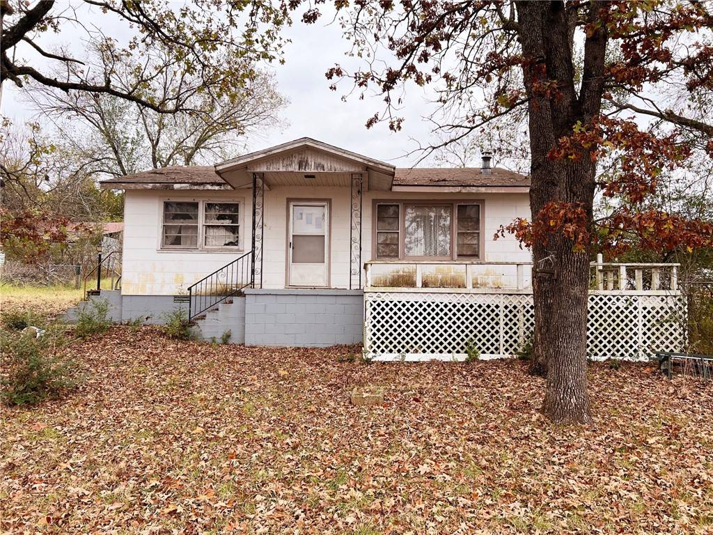 1415 Diamond Blvd, Diamond City, AR 72630