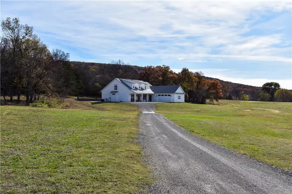 Lincoln, AR 72744,14616 Highway 59