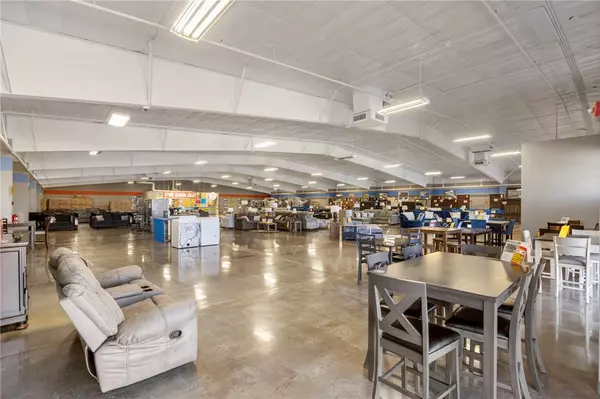 Siloam Springs, AR 72761,3758 E US-412 Hwy
