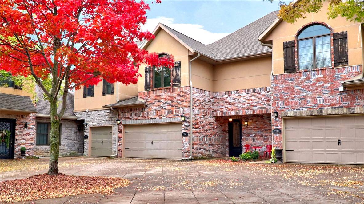 Rogers, AR 72758,2710 S Everest Ave