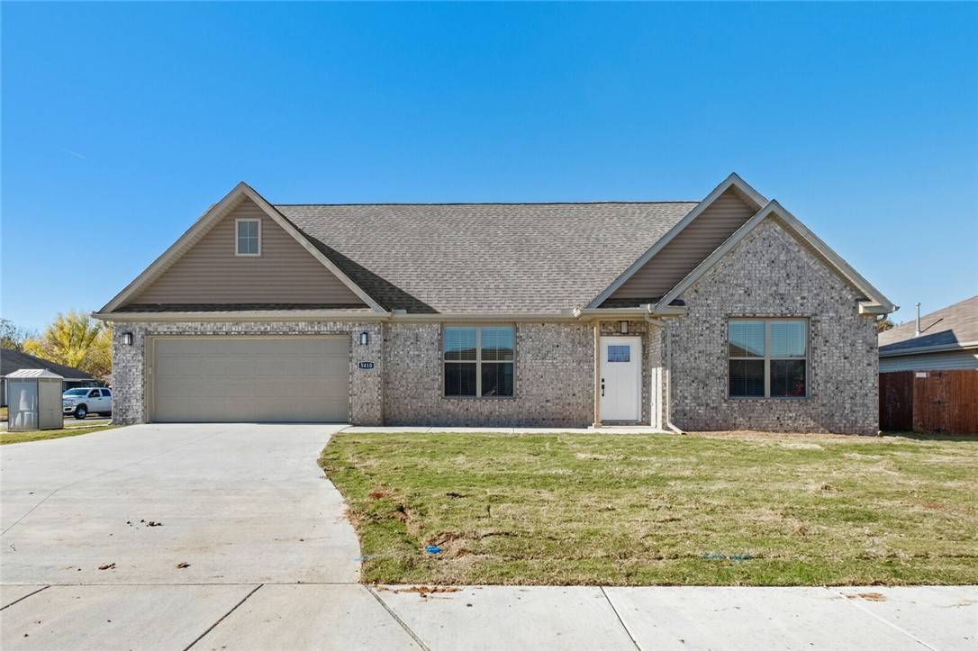 5410 Remington Rd, Bentonville, AR 72713