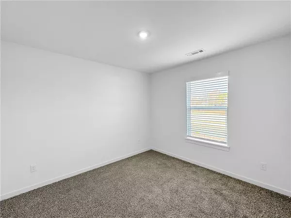 Lowell, AR 72745,808 Picard Ave