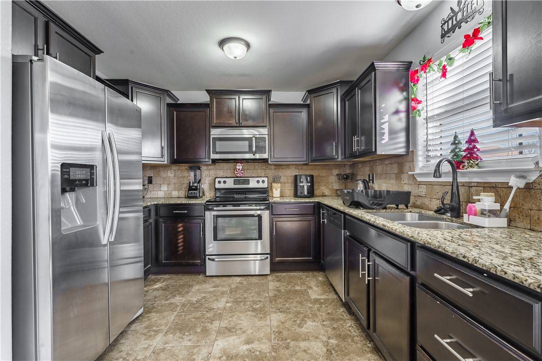Rogers, AR 72758,310 E Sweetwater Dr