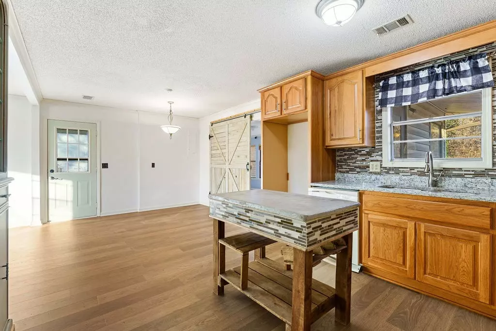 Bella Vista, AR 72714,17 Evesham Ln