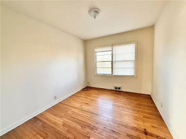 Rogers, AR 72758,1503 Poplar St