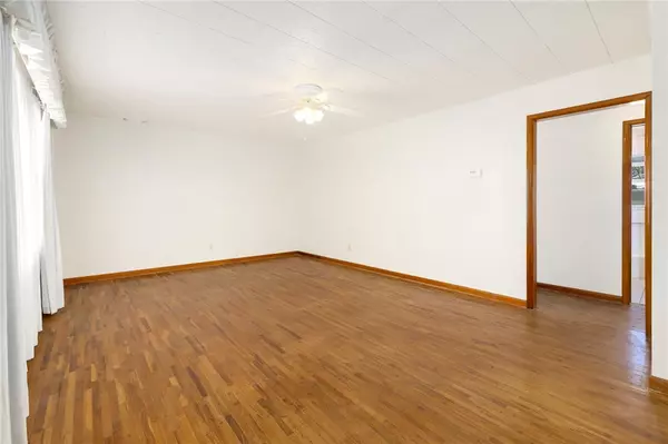 Springdale, AR 72762,503 Dyer St