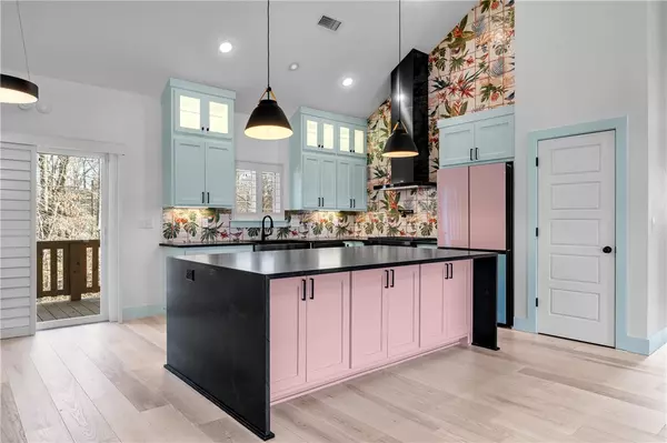Bella Vista, AR 72714,45 Westmorland Dr