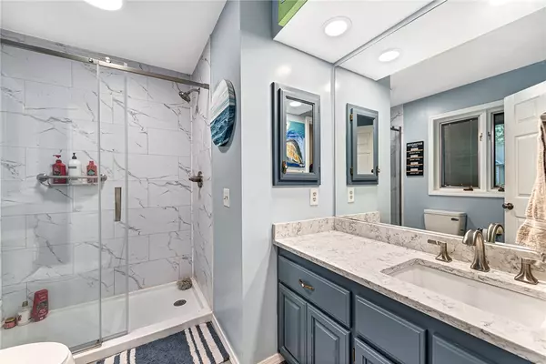 Bella Vista, AR 72715,49 Kintyre Dr
