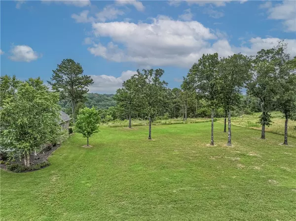 Holiday Island, AR 72631,26 Park Dr