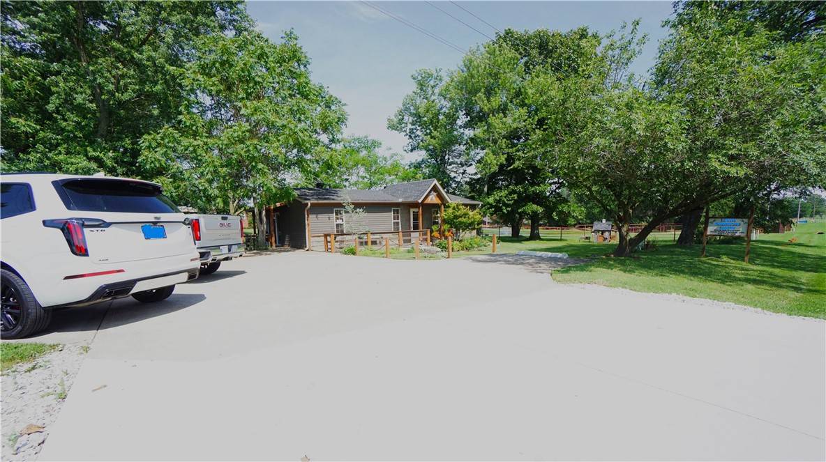 Bentonville, AR 72712,9936 Highway 72