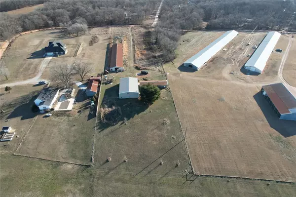 Gravette, AR 72736,10101 N Spring Valley Rd