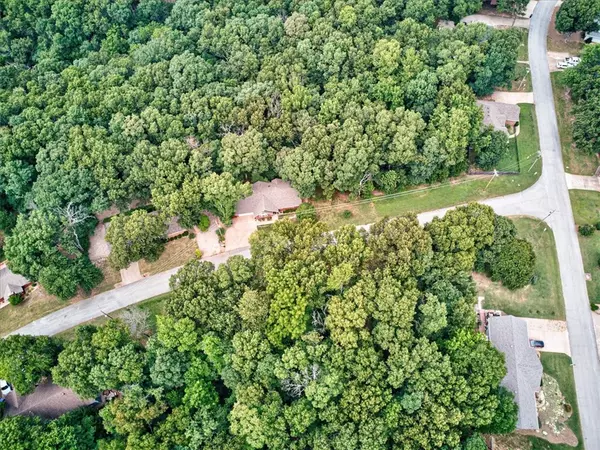 Rogers, AR 72756,13778 Apple Ln