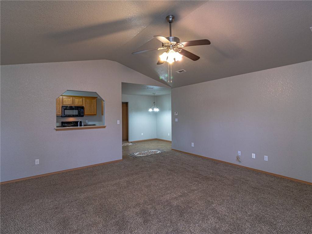 Bentonville, AR 72713,5412 SW Ashfield Dr