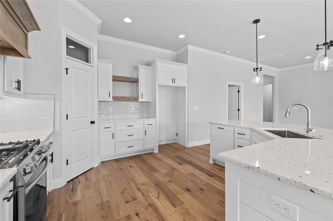 Bentonville, AR 72713,1410 Overcup Oak Ln