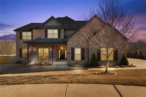 705 Gleneagle Ln, Cave Springs, AR 72718