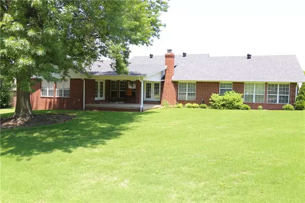 Springdale, AR 72762,1850 Silverado Pl