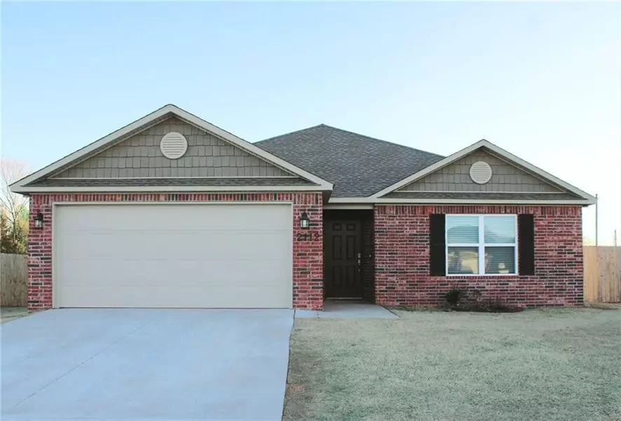 2112 E Fennec St, Siloam Springs, AR 72761
