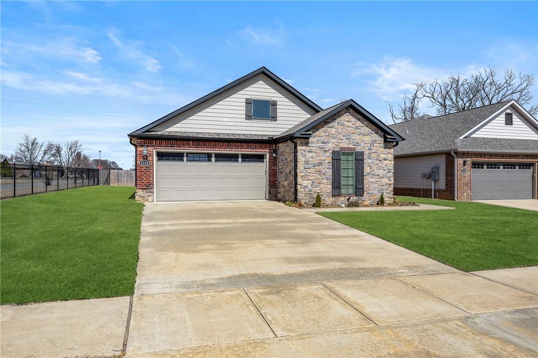 Bentonville, AR 72713,2110 SW Huntwick Ave